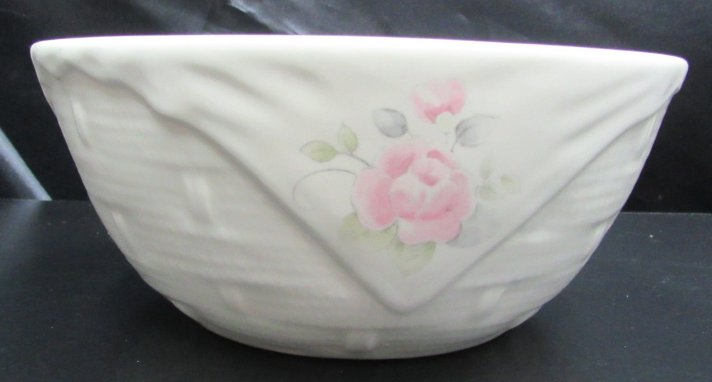 Pfaltzgraff Tea Rose Basket Weave Wicker Serving Bowl 7.25" USA
